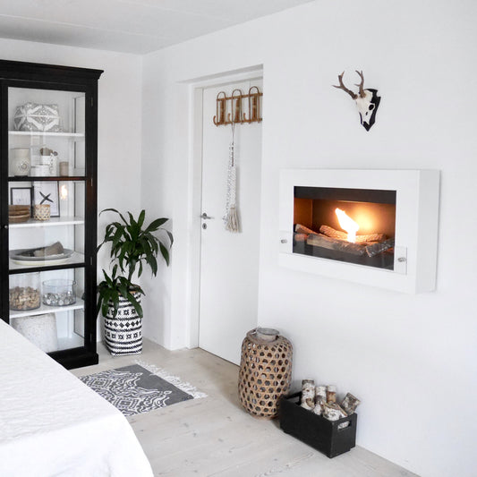 Nebraska - Wall Mounted Bioethanol Fireplace - White