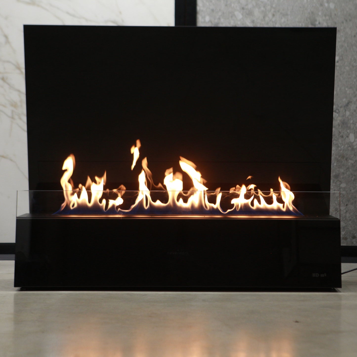 Neverdark FILD Freestanding Bioethanol Fire